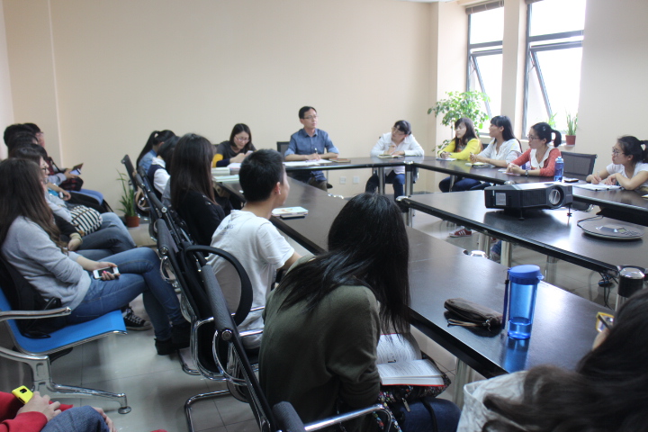 唐文治书院期中教学检查座谈会